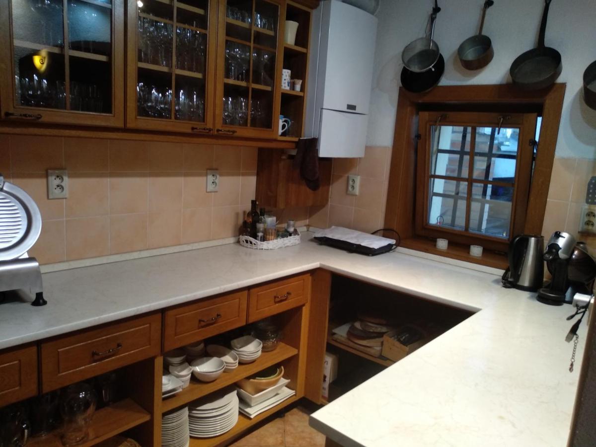 Aparthotel Sklep U Hrabalu Hustopeče Esterno foto