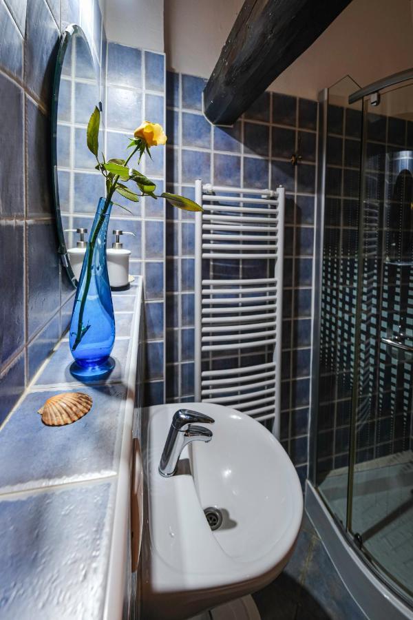 Aparthotel Sklep U Hrabalu Hustopeče Esterno foto