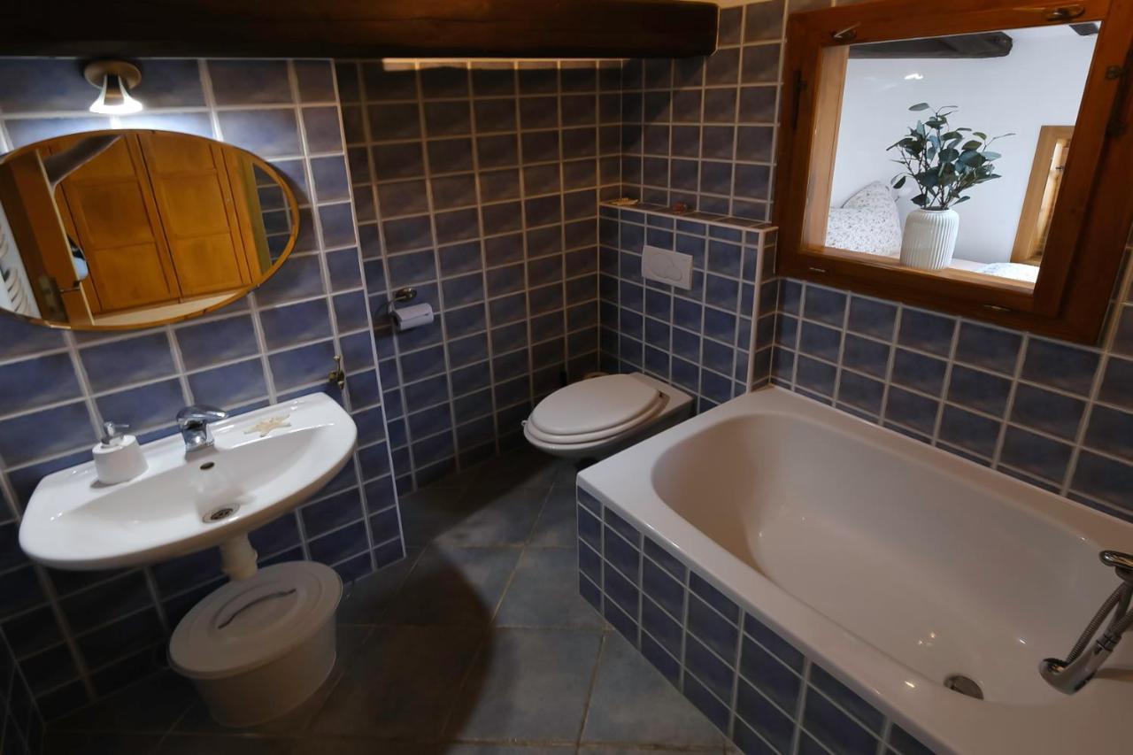 Aparthotel Sklep U Hrabalu Hustopeče Esterno foto