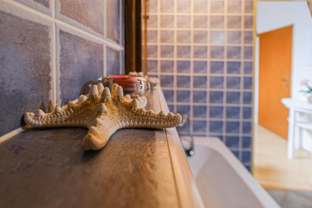 Aparthotel Sklep U Hrabalu Hustopeče Esterno foto